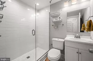 217 S Eaton St, Baltimore, MD 21224 - Photo 16
