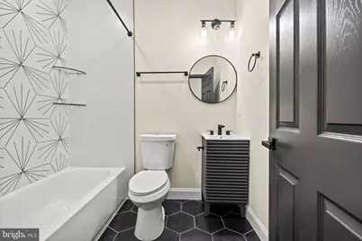 3232 E Lombard Street E, Baltimore, MD 21224 - Photo 18
