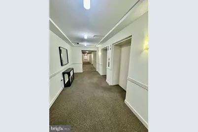 23 Pierside Drive #211, Baltimore, MD 21230 - Photo 2