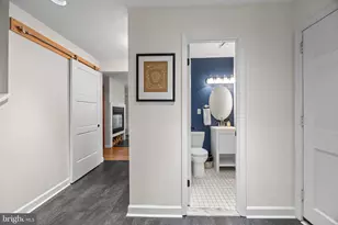 1063 W Barre, Baltimore, MD 21230 - Photo 16