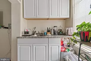 117 W 29th St, Baltimore, MD 21218 - Photo 10