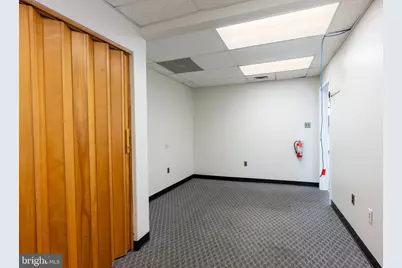 3350 Wilkens Avenue #303, Baltimore, MD 21229 - Photo 10
