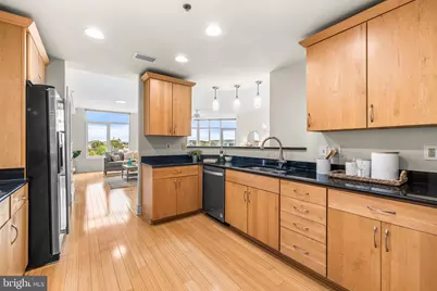 1400 Lancaster #605, Baltimore, MD 21231 - Photo 16