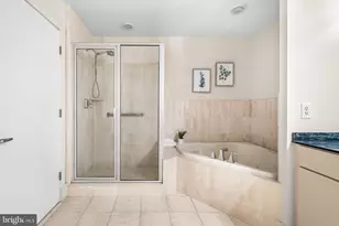1400 Lancaster, Baltimore, MD 21231 - Photo 24
