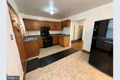 3018 E Larue Square E, Baltimore, MD 21225 - Photo 4