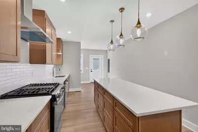 909 Eastern Avenue, Baltimore, MD 21202 - Photo 4