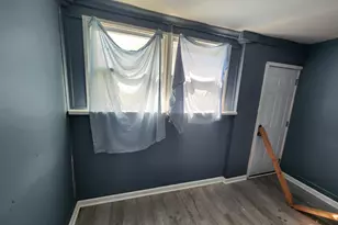 2865 W Lafayette Ave, Baltimore, MD 21216 - Photo 20