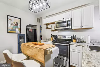2050 Bank Street, Baltimore, MD 21231 - Photo 12