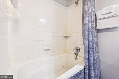 2050 Bank Street, Baltimore, MD 21231 - Photo 18