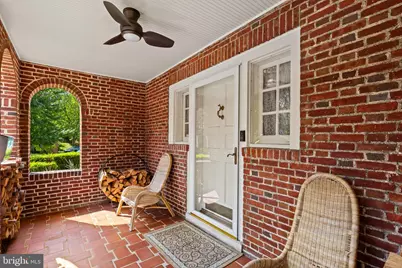 400 Bretton Place, Baltimore, MD 21218 - Photo 4