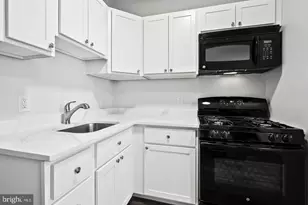 22 Carey St, Baltimore, MD 21223 - Photo 10