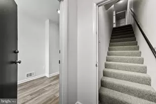 22 Carey St, Baltimore, MD 21223 - Photo 4
