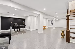 2327 W Lanvale St, Baltimore, MD 21216 - Photo 24