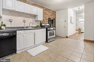 1742 E Lombard St, Baltimore, MD 21231 - Photo 14