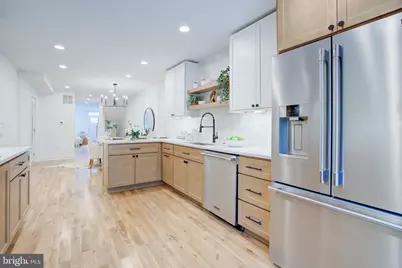 821 S Curley Street, Baltimore, MD 21224 - Photo 4