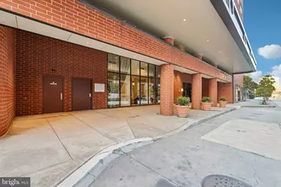 10 E Lee Street #802, Baltimore, MD 21202 - Photo 4