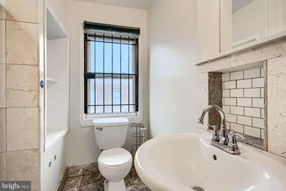 327 S Fremont Avenue, Baltimore, MD 21230 - Photo 28
