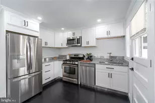 3809 Shannon Dr, Baltimore, MD 21213 - Photo 8