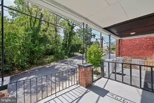 706 E 43rd St, Baltimore, MD 21212 - Photo 2