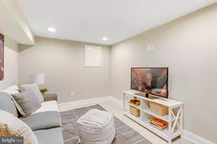 2034 Eastern Ave, Baltimore, MD 21231 - Photo 28