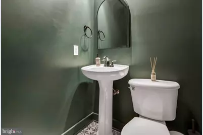 1726 Aliceanna Street #405-NB, Baltimore, MD 21231 - Photo 16