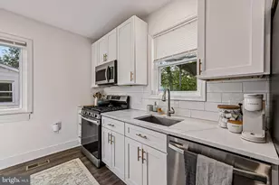 2729 Kildaire Dr, Baltimore, MD 21234 - Photo 14