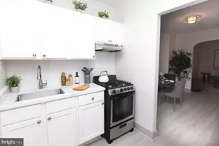 19 W Mulberry St, Baltimore, MD 21201 - Photo 1