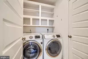 228 S Washington St, Baltimore, MD 21231 - Photo 20