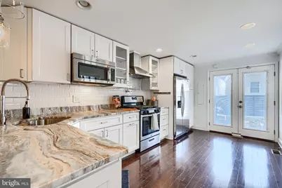228 S Washington Street, Baltimore, MD 21231 - Photo 12