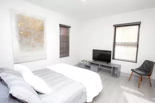 19 W Mulberry St, Baltimore, MD 21201 - Photo 1