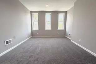 2418 Druid Hill Ave, Baltimore, MD 21217 - Photo 16