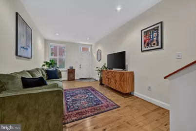 32 S Castle Street, Baltimore, MD 21231 - Photo 6