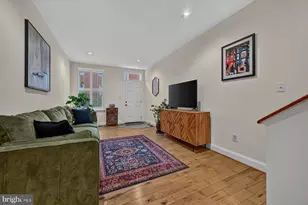 32 S Castle St, Baltimore, MD 21231 - Photo 6