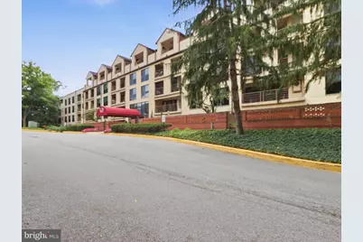 1040 Deer Ridge Drive #300, Baltimore, MD 21210 - Photo 4