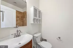 1210 Hull St, Baltimore, MD 21230 - Photo 30