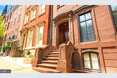 18 E Mount Vernon Place #3, Baltimore, MD 21202 - Photo 2