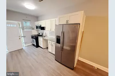 1111 N Lakewood Avenue, Baltimore, MD 21213 - Photo 4
