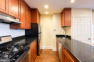 311 E West St, Baltimore, MD 21230 - Photo 8