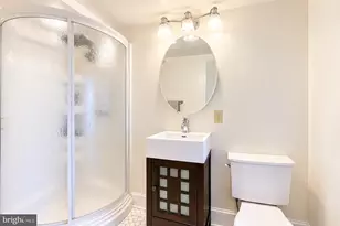 311 E West St, Baltimore, MD 21230 - Photo 16