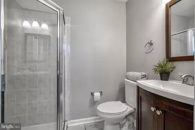 233 S Highland Avenue, Baltimore, MD 21224 - Photo 18