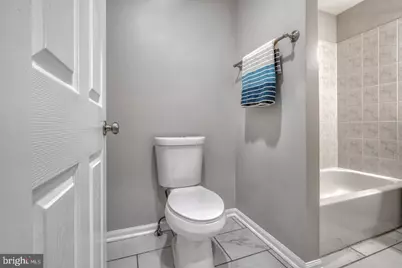 233 S Highland Avenue, Baltimore, MD 21224 - Photo 16