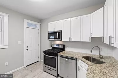222 N Hilton Street, Baltimore, MD 21229 - Photo 2