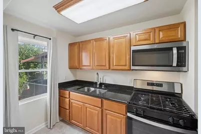 3706 Lyndale Avenue, Baltimore, MD 21213 - Photo 10