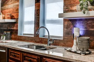 5 N Washington St, Baltimore, MD 21231 - Photo 8