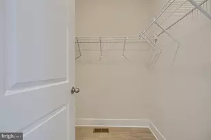 2705 Ferry Bar Dr, Baltimore, MD 21230 - Photo 10