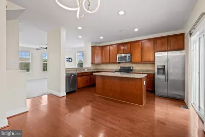 4521 Scarlet Oak Lane, Baltimore, MD 21229 - Photo 14