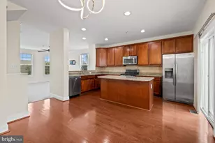 4521 Scarlet Oak Ln, Baltimore, MD 21229 - Photo 14