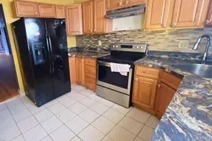 1170 Nanticoke St, Baltimore, MD 21230 - Photo 10
