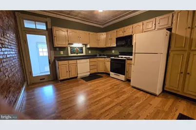 925 S Clinton Street, Baltimore, MD 21224 - Photo 10