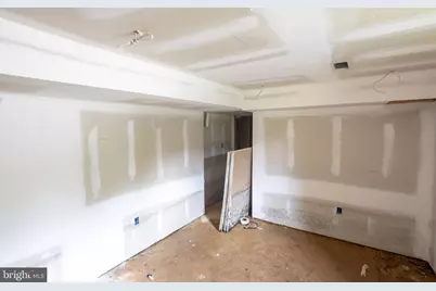 614 Glenwood Avenue, Baltimore, MD 21212 - Photo 6